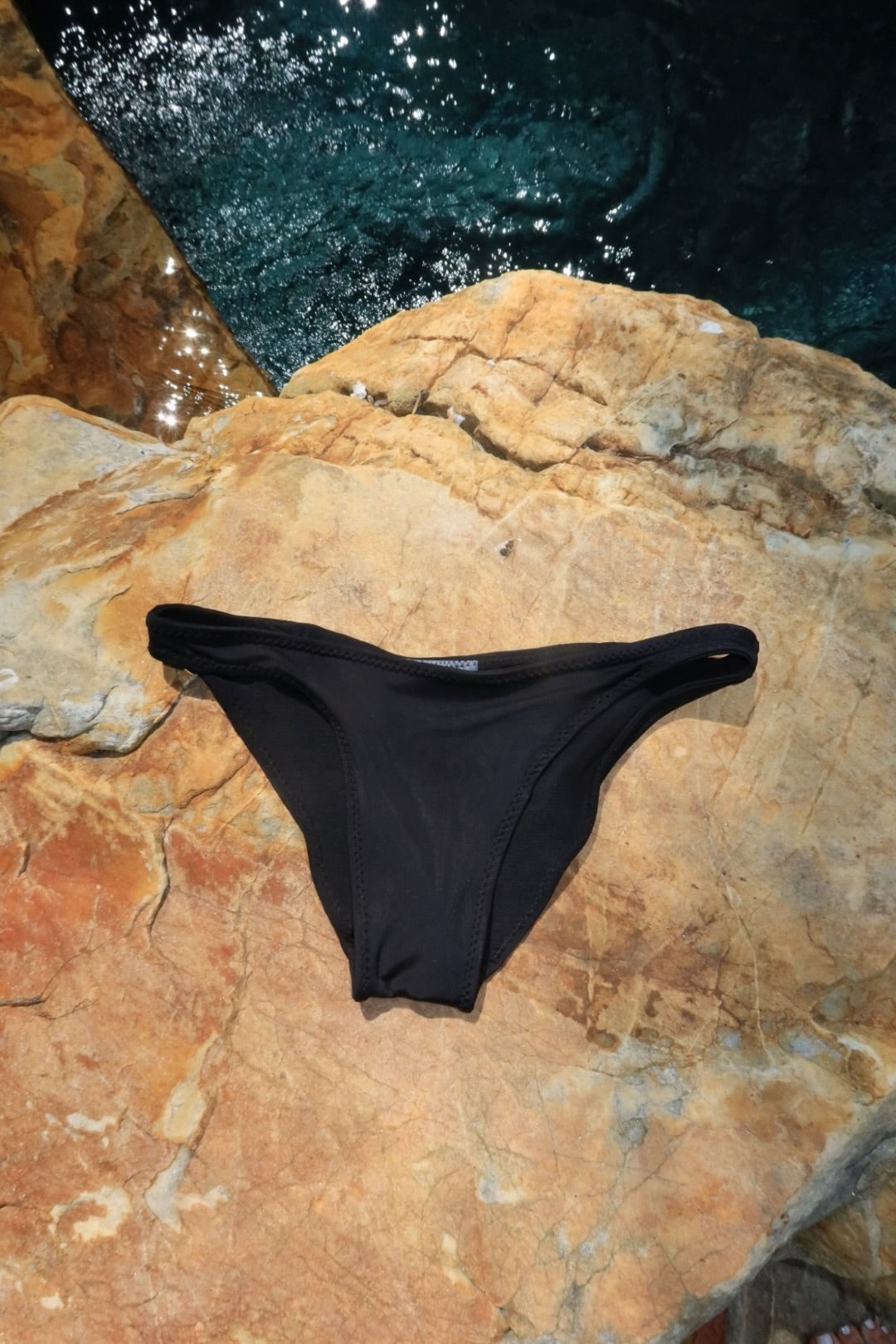 black cheeky bottoms