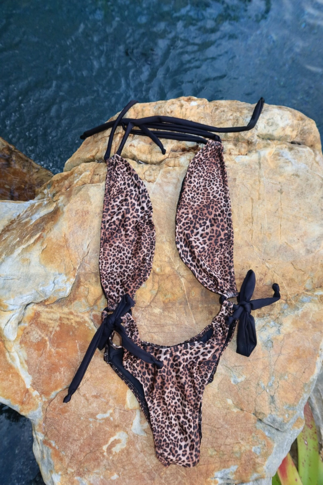leopard 1 piece