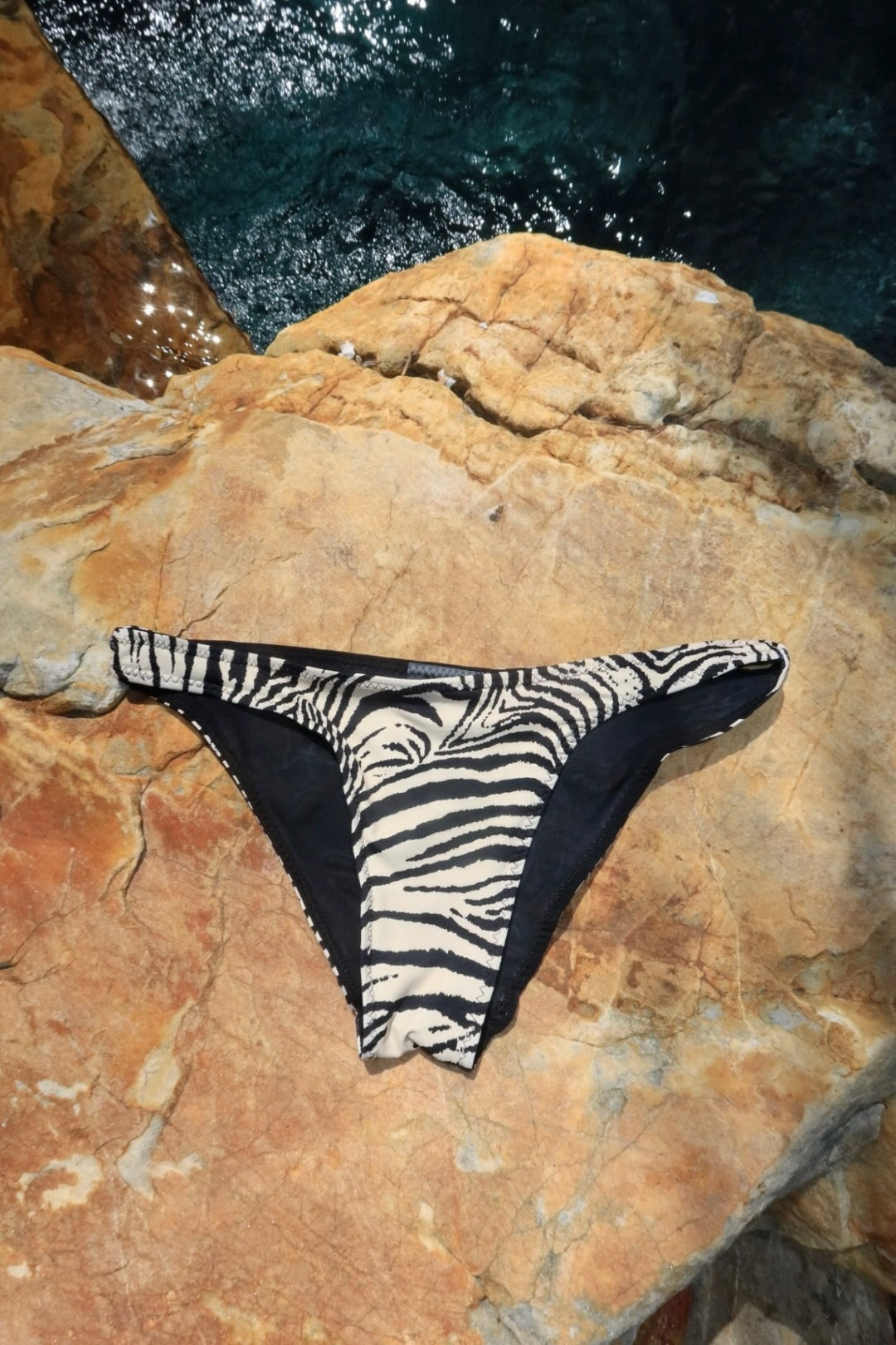 Zebra cheeky bottoms